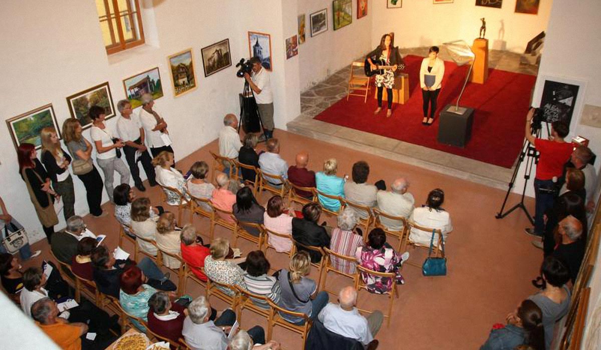 '20 years KUD ARTOTEKA Bela krajina' at Church of the Holy Spirit