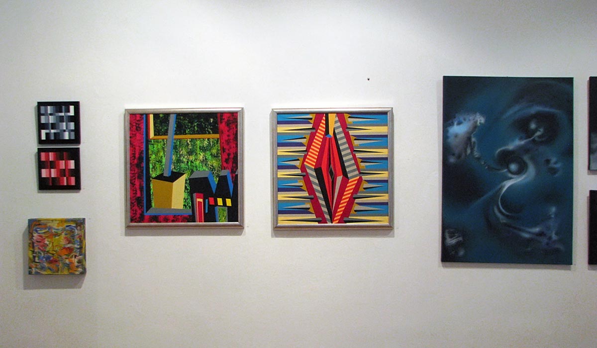 Traditional New Year's sales exhibition of ZDSLU members