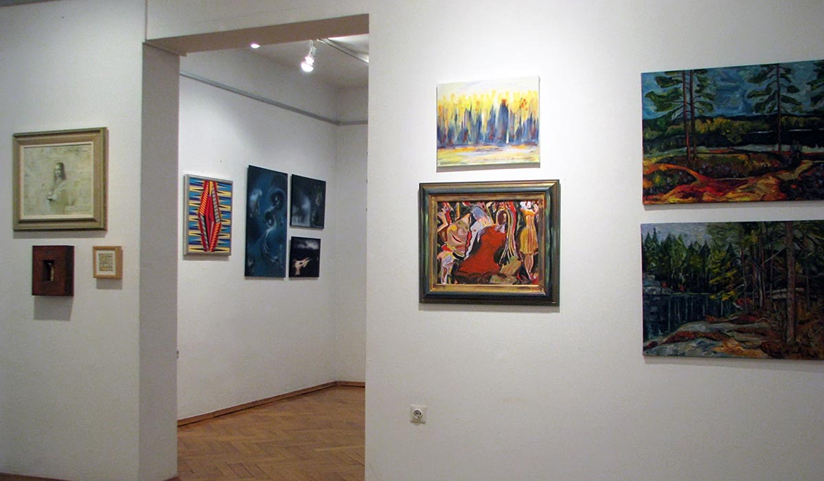 Traditional New Year's sales exhibition of ZDSLU members