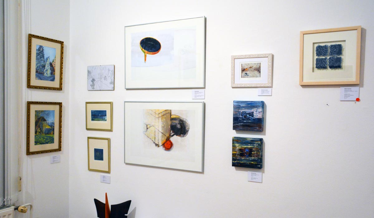 Traditional New Year's sales exhibition of ZDSLU members