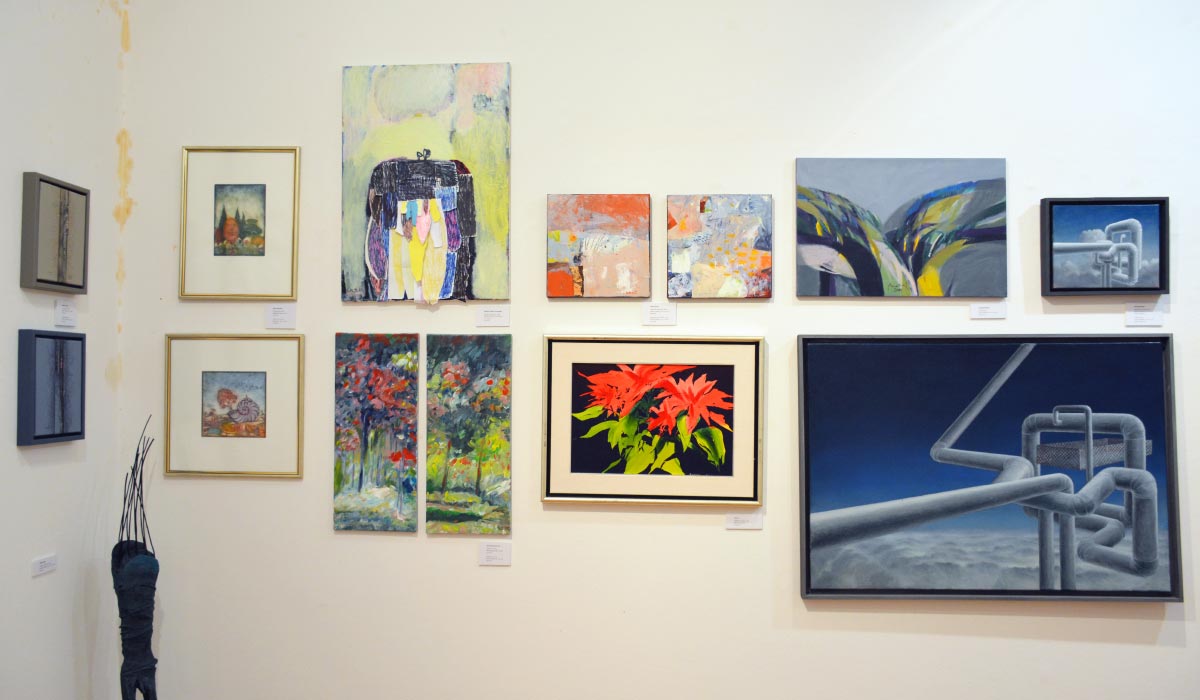 Traditional New Year's sales exhibition of ZDSLU members